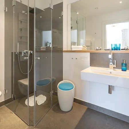 Апартаменты First Meereskristall